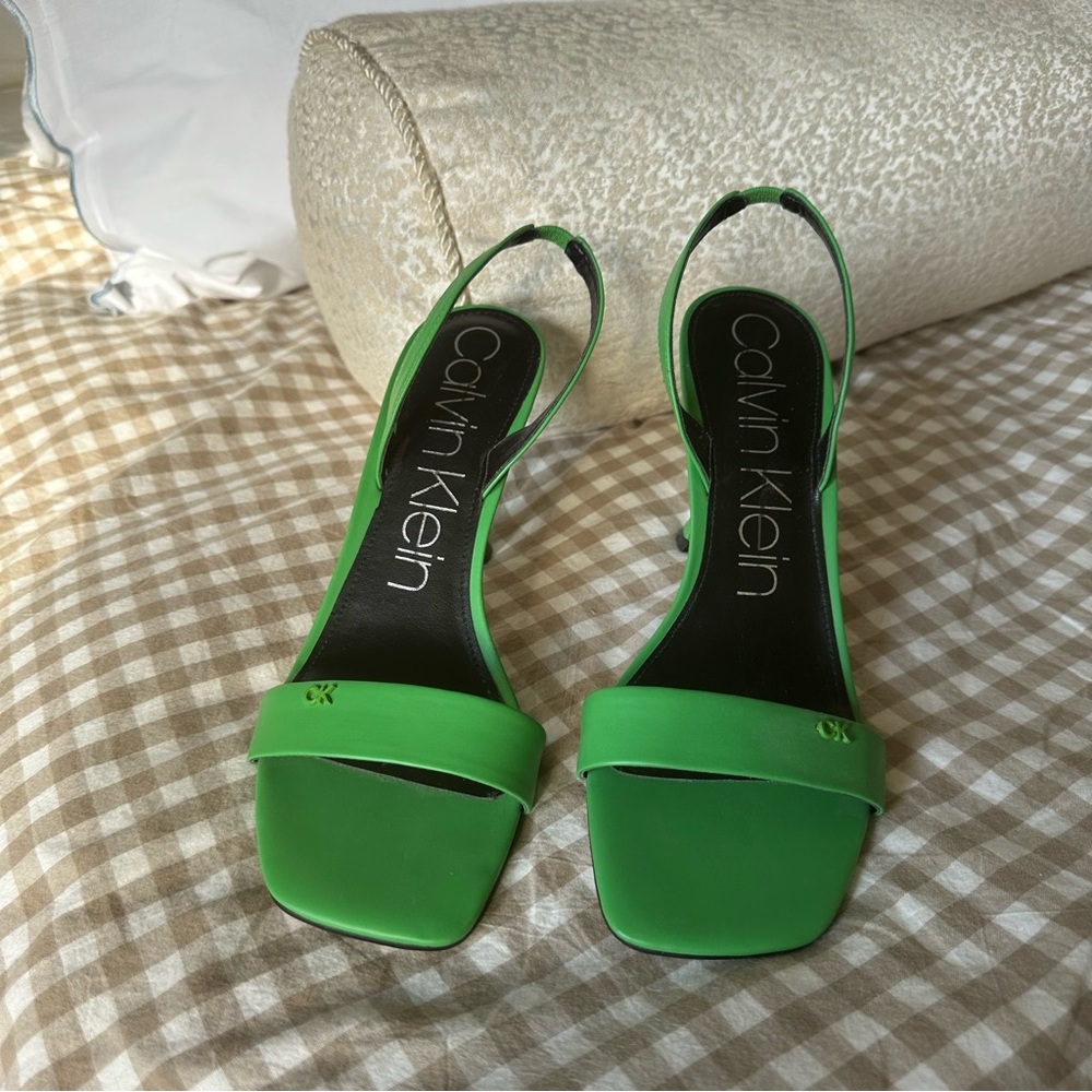 Calvin Klein green heels